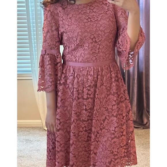 Gal Meets Glam Josephine Floral Lace Dress Size 4 Short Bell Sleeve Bow Scallop - Picture 5 of 12